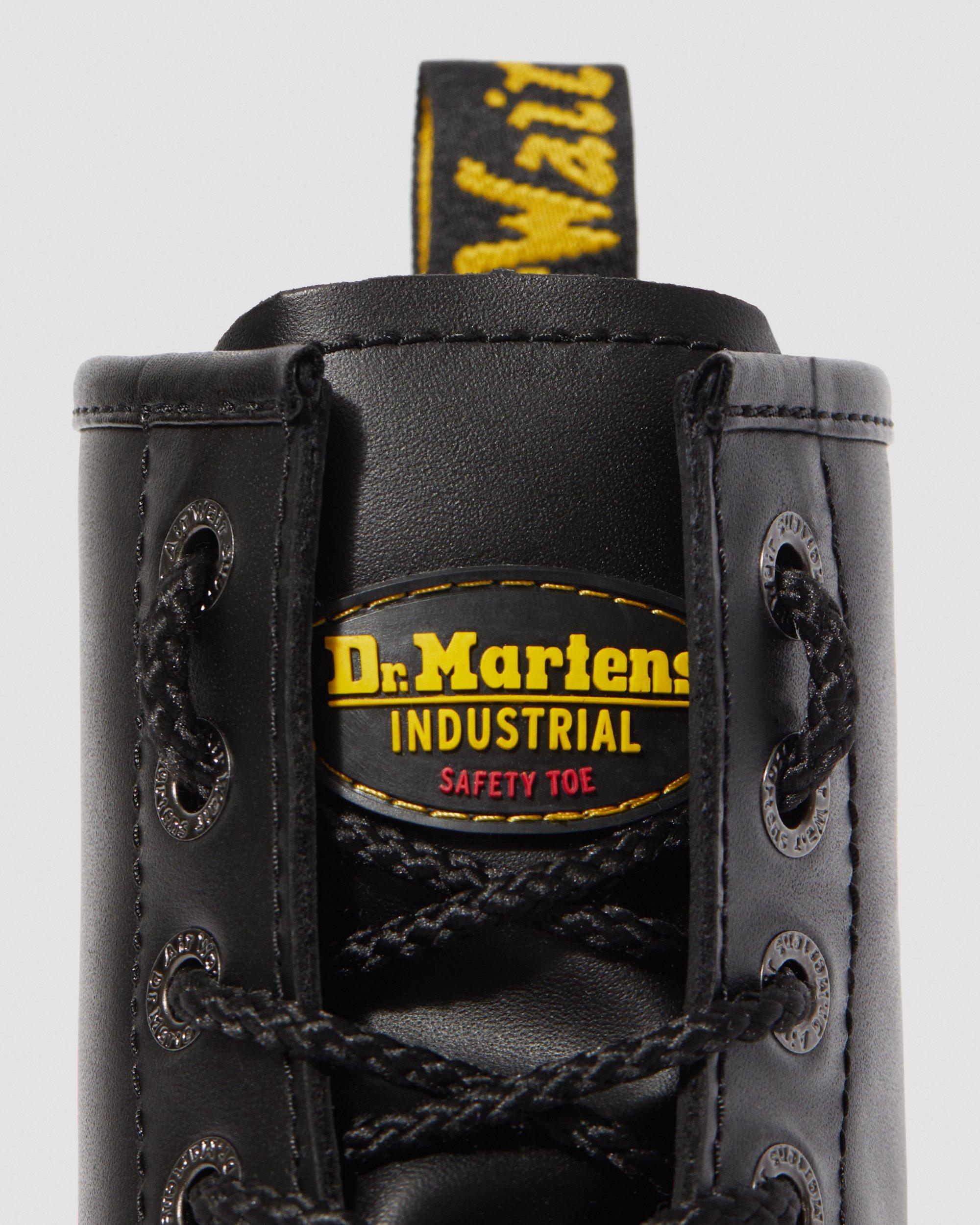Icon 7B10 Ssf 7-Eye in BLACK | Dr. Martens™