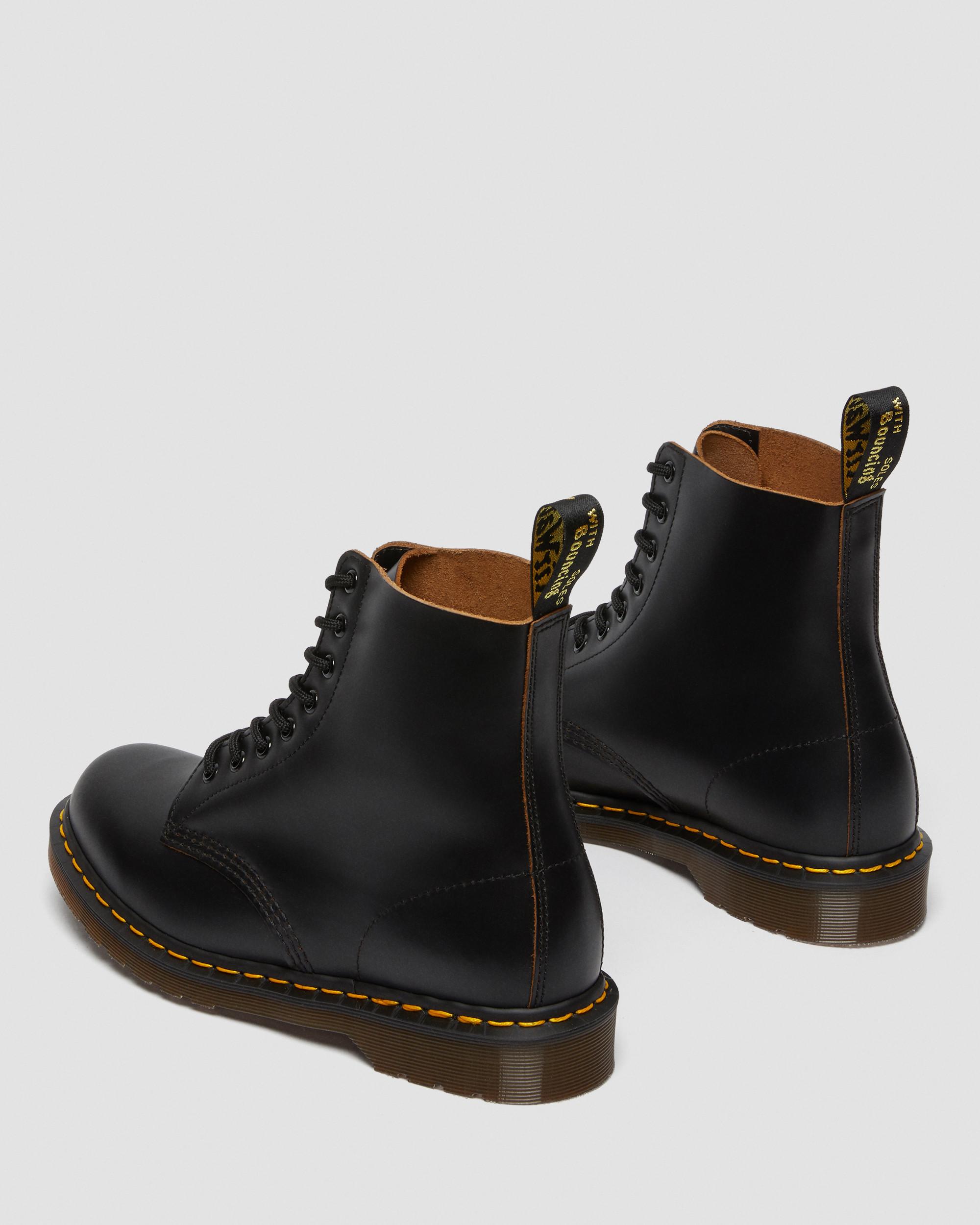 1460 Vintage Made in England Lace Up Boots in Black | Dr. Martens