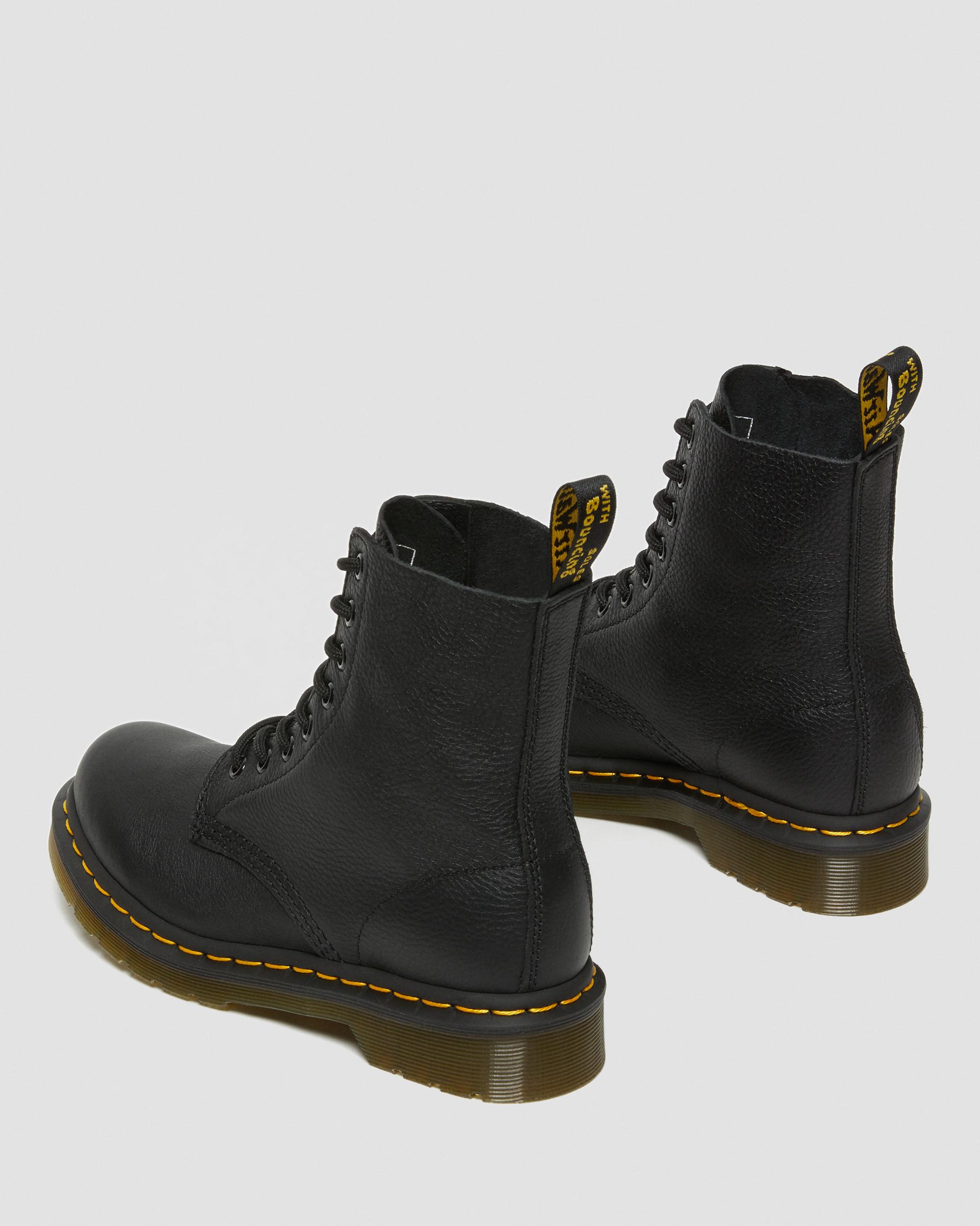 1460 Women's Pascal Virginia Leather Boots in Black | Dr. Martens