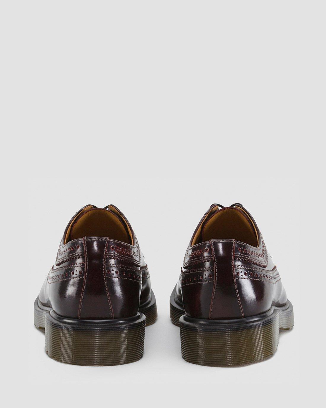 3989 Arcadia in CHERRY RED | Dr. Martens™