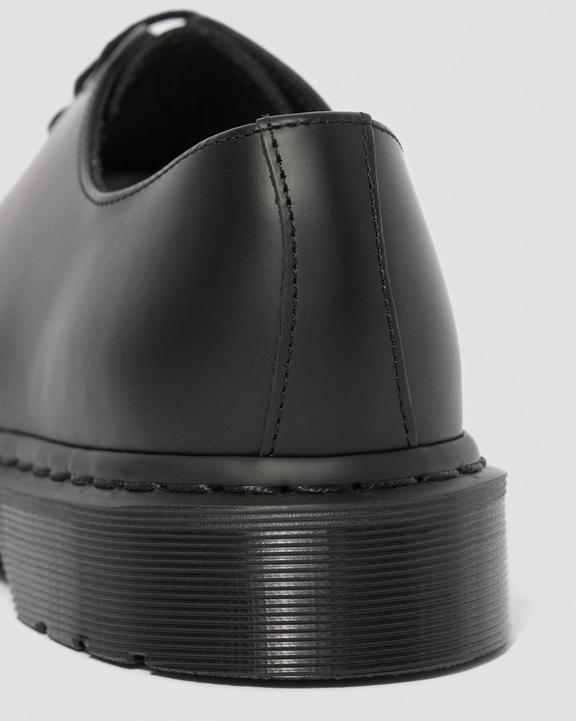 1461 Mono Smooth Leather Oxford Shoes in Black | Dr. Martens 1461 Mono Smooth Leather Oxford Shoes in Black | Dr. Martens