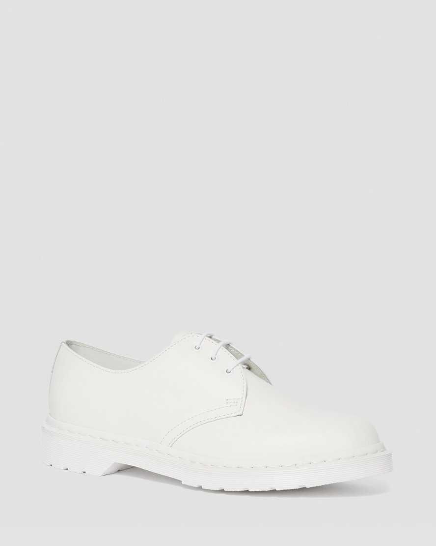 https://i1.adis.ws/i/drmartens/14346100.89.jpg?$large$1461 Mono Smooth Leather Oxford Shoes | Dr Martens