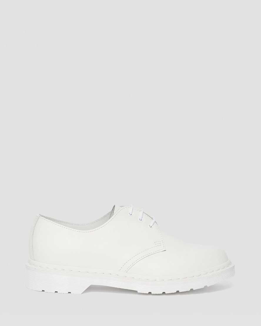 https://i1.adis.ws/i/drmartens/14346100.89.jpg?$large$1461 Mono Smooth Leather Oxford Shoes | Dr Martens