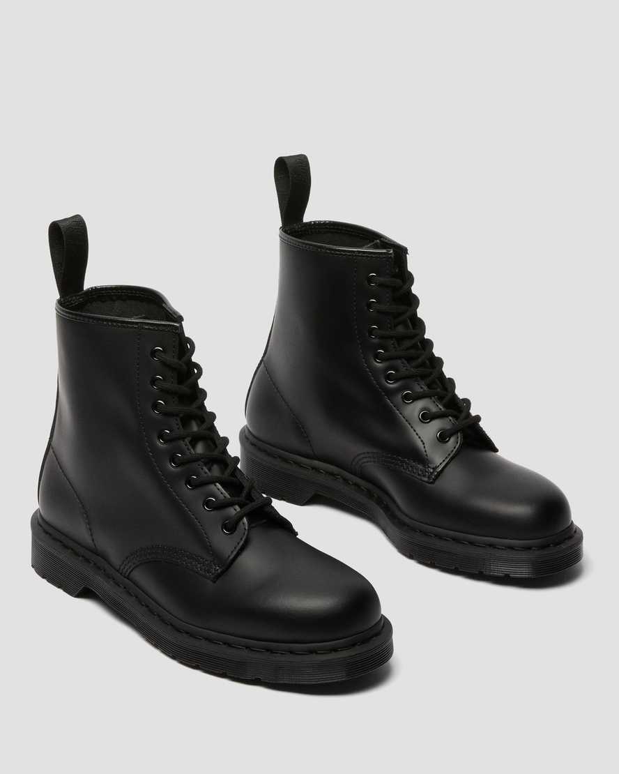 1460 Mono Black Smooth Leather Ankle Boots1460 MONO SMOOTH LÆDER ANKELSTØVLER Dr. Martens