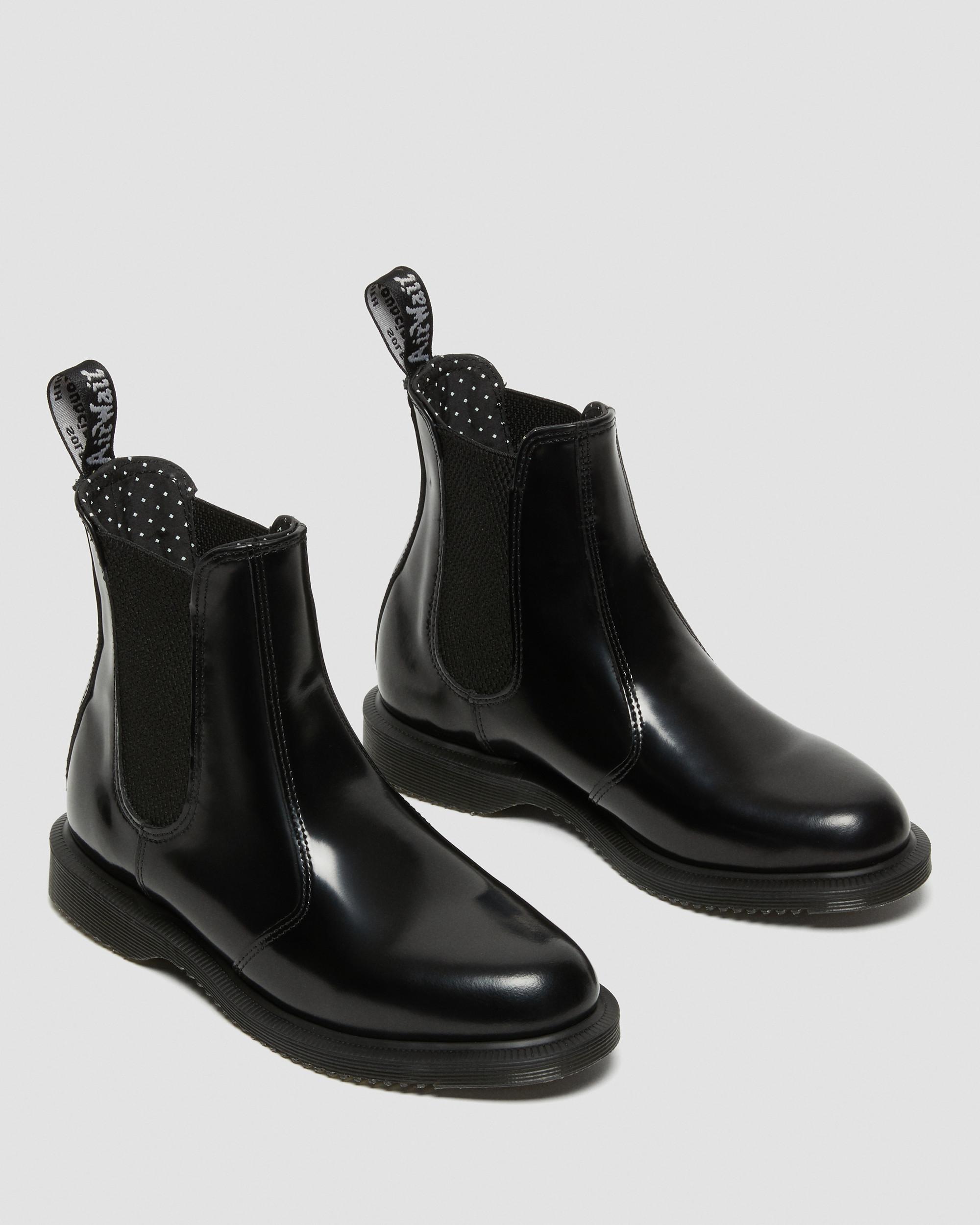 Damen Schuhe Stiefel Mittelhohe Stiefel Dr Martens Chelsea boots flora in Schwarz 