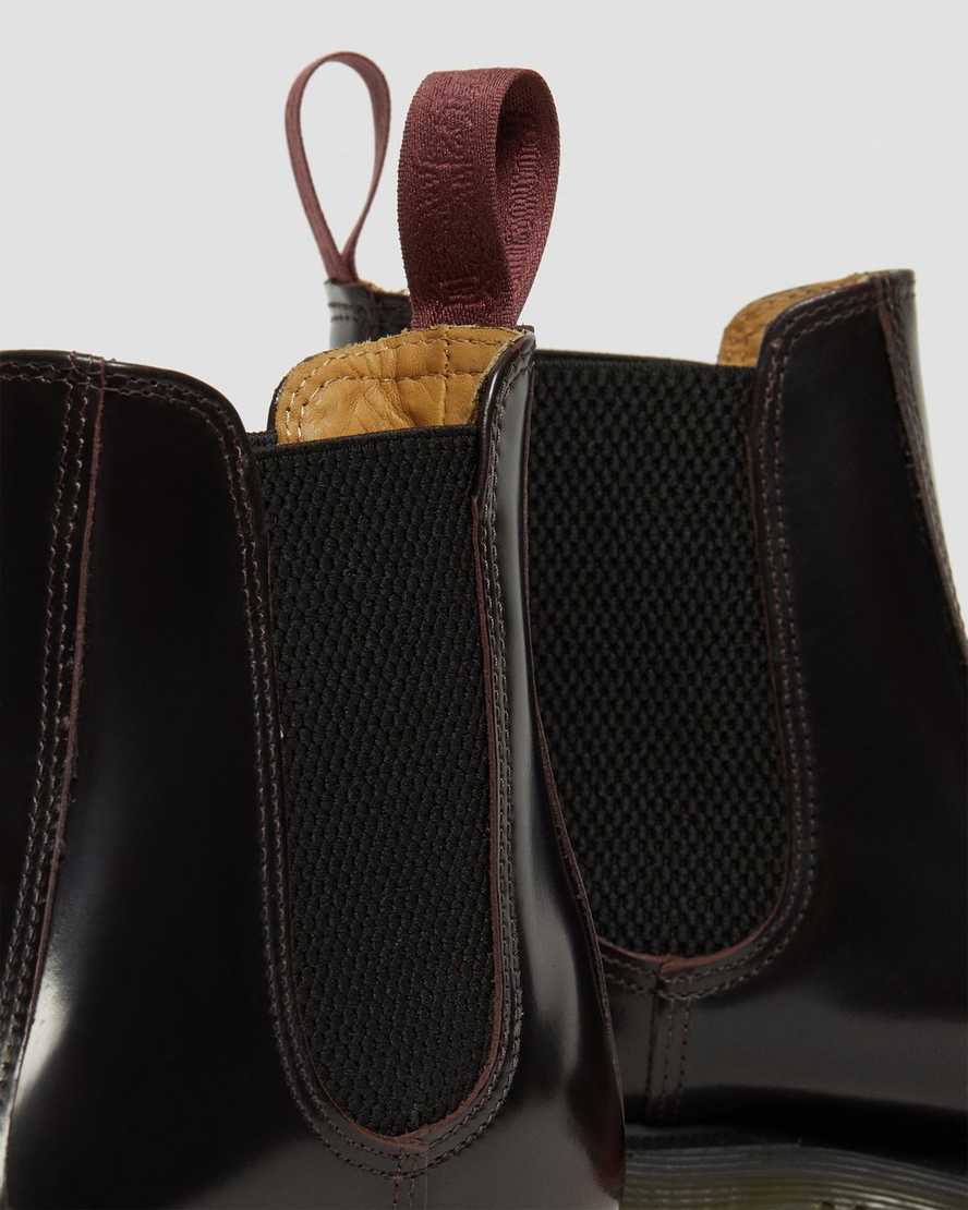 https://i1.adis.ws/i/drmartens/14650601.87.jpg?$large$Flora Women's Arcadia Leather Chelsea Boots | Dr Martens