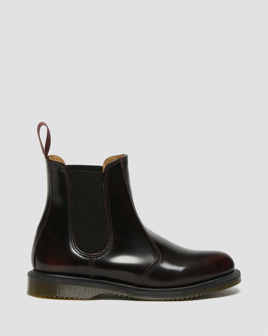 https://i1.adis.ws/i/drmartens/14650601.87.jpg?$large$FLORA ARCADIA LEATHER CHELSEA BOOTS | Dr Martens