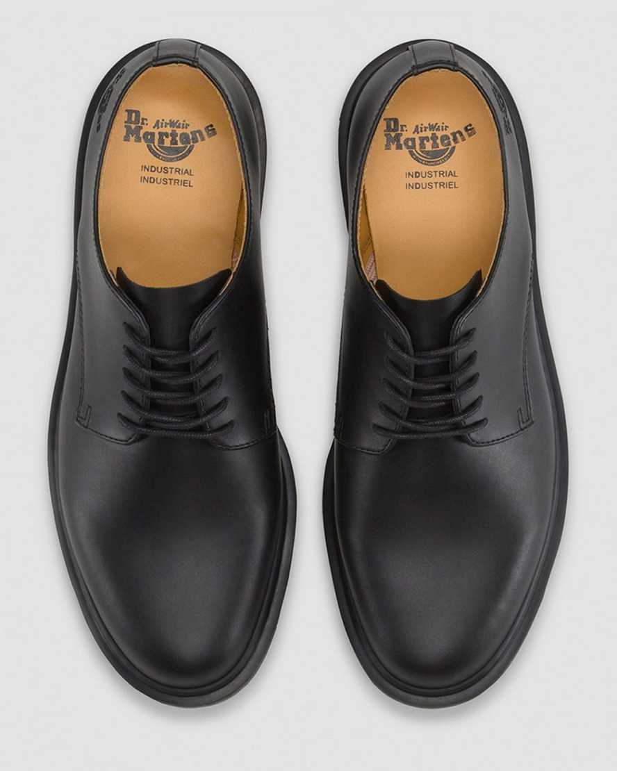 PARADE Dr. Martens