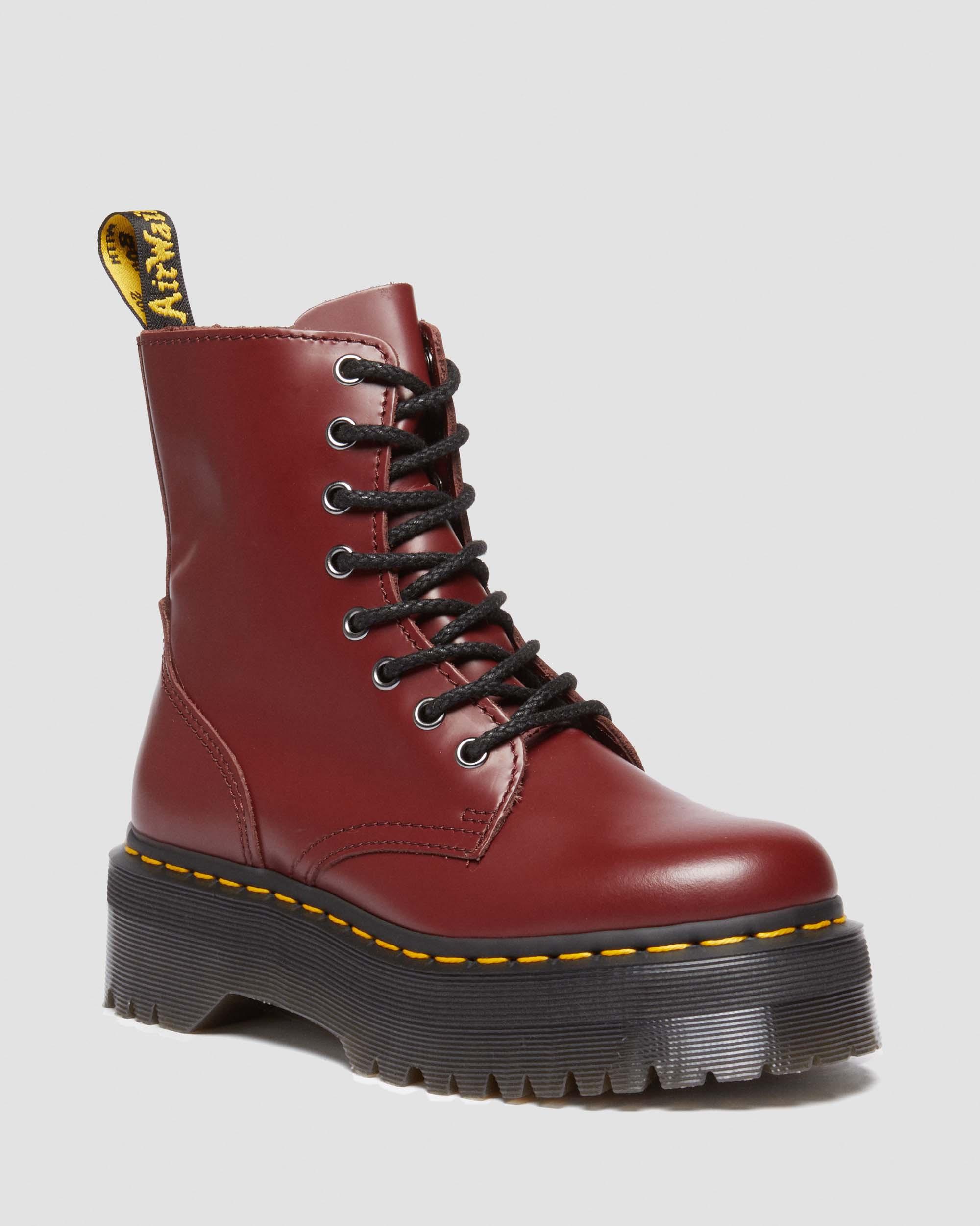 Jadon Boot Smooth Leather Platforms in Red | Dr. Martens