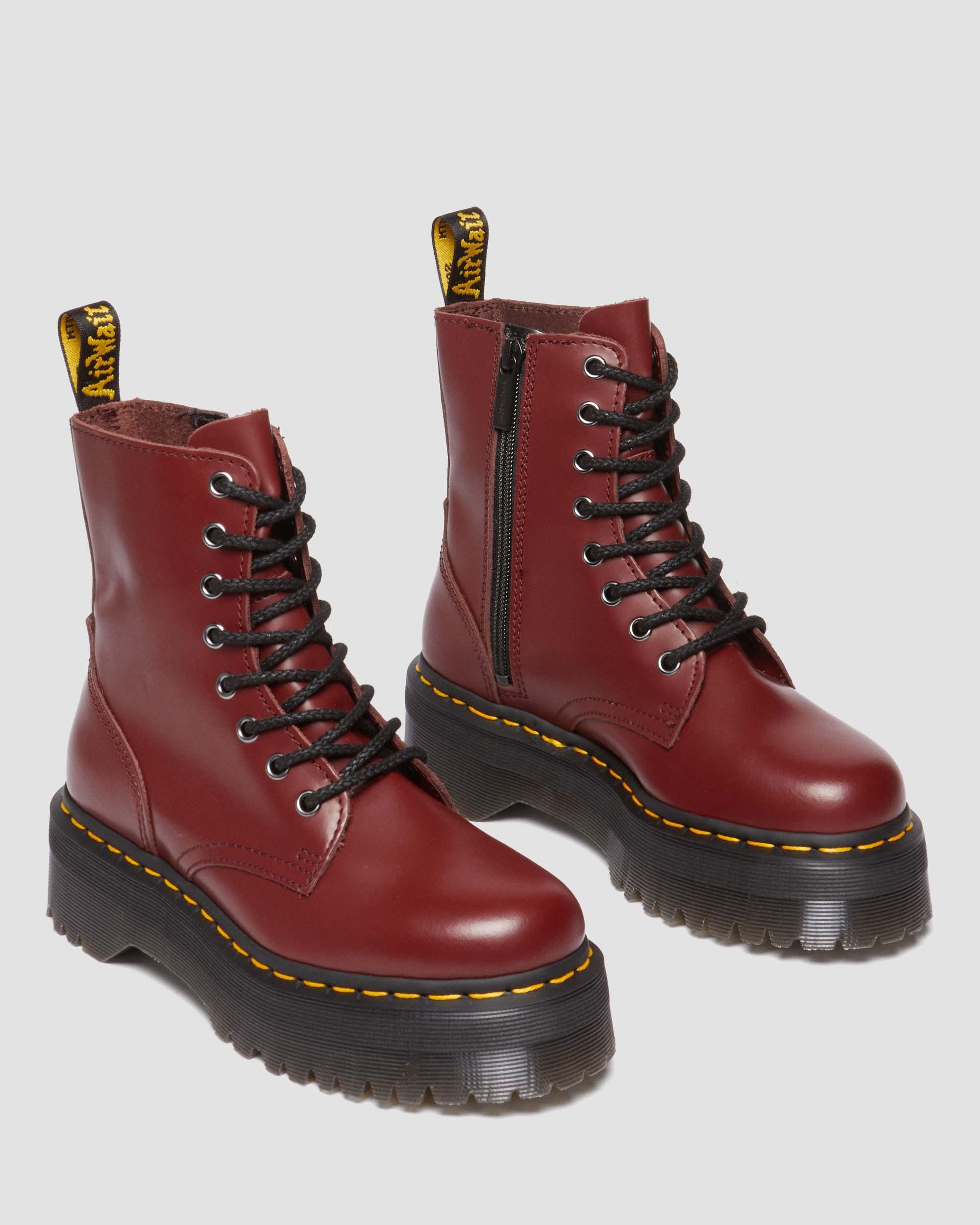 Jadon Boot Smooth Leather Platforms in Red | Dr. Martens