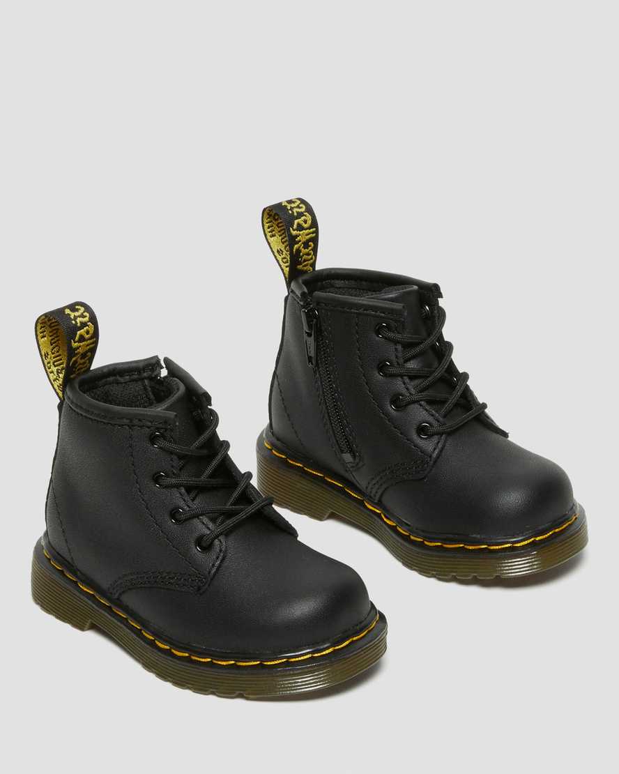 https://i1.adis.ws/i/drmartens/15933003.88.jpg?$large$Infant 1460 Softy T Leather Lace Up Boots | Dr Martens