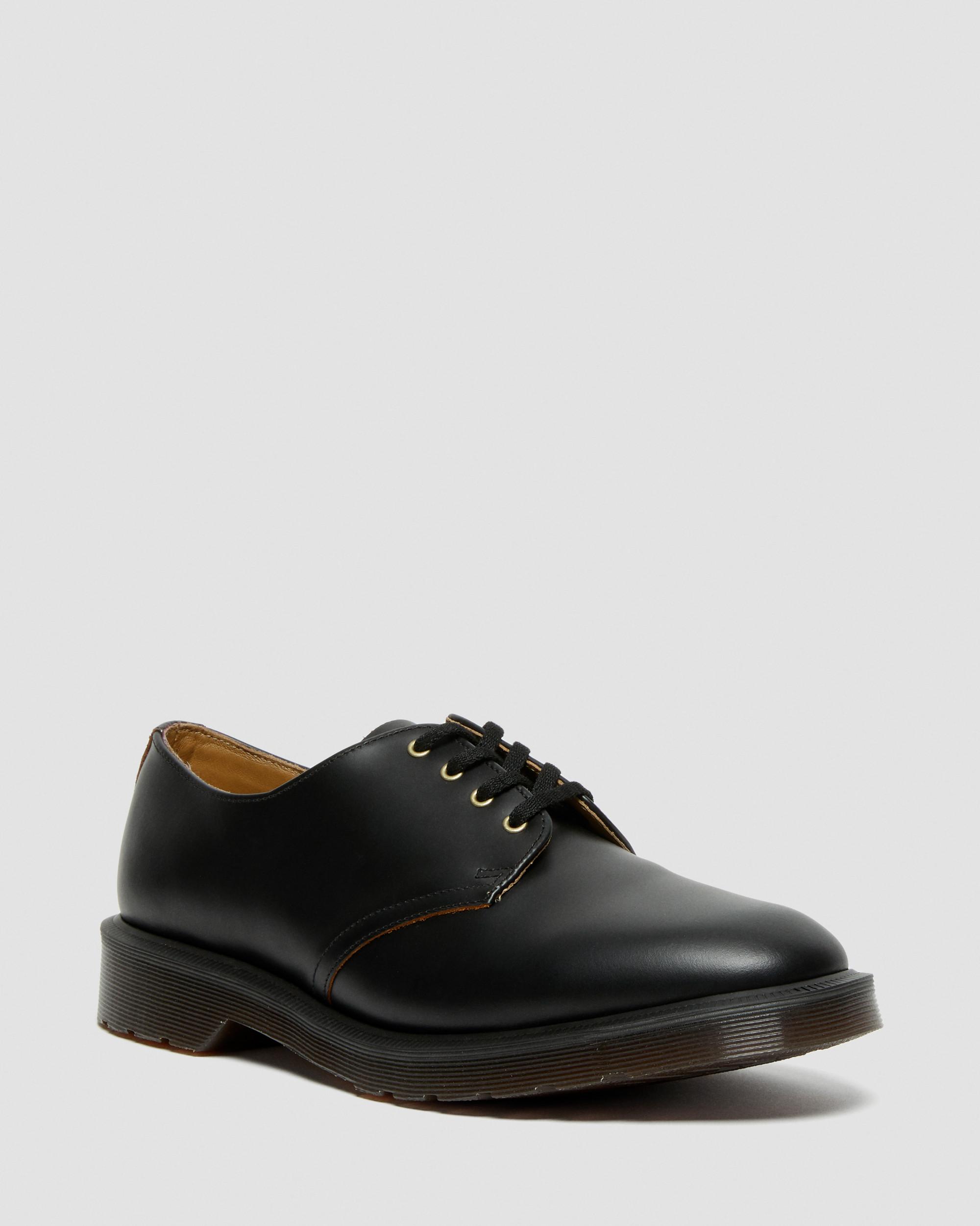 Smiths Vintage Smooth Leather Dress Shoes in Black | Dr. Martens