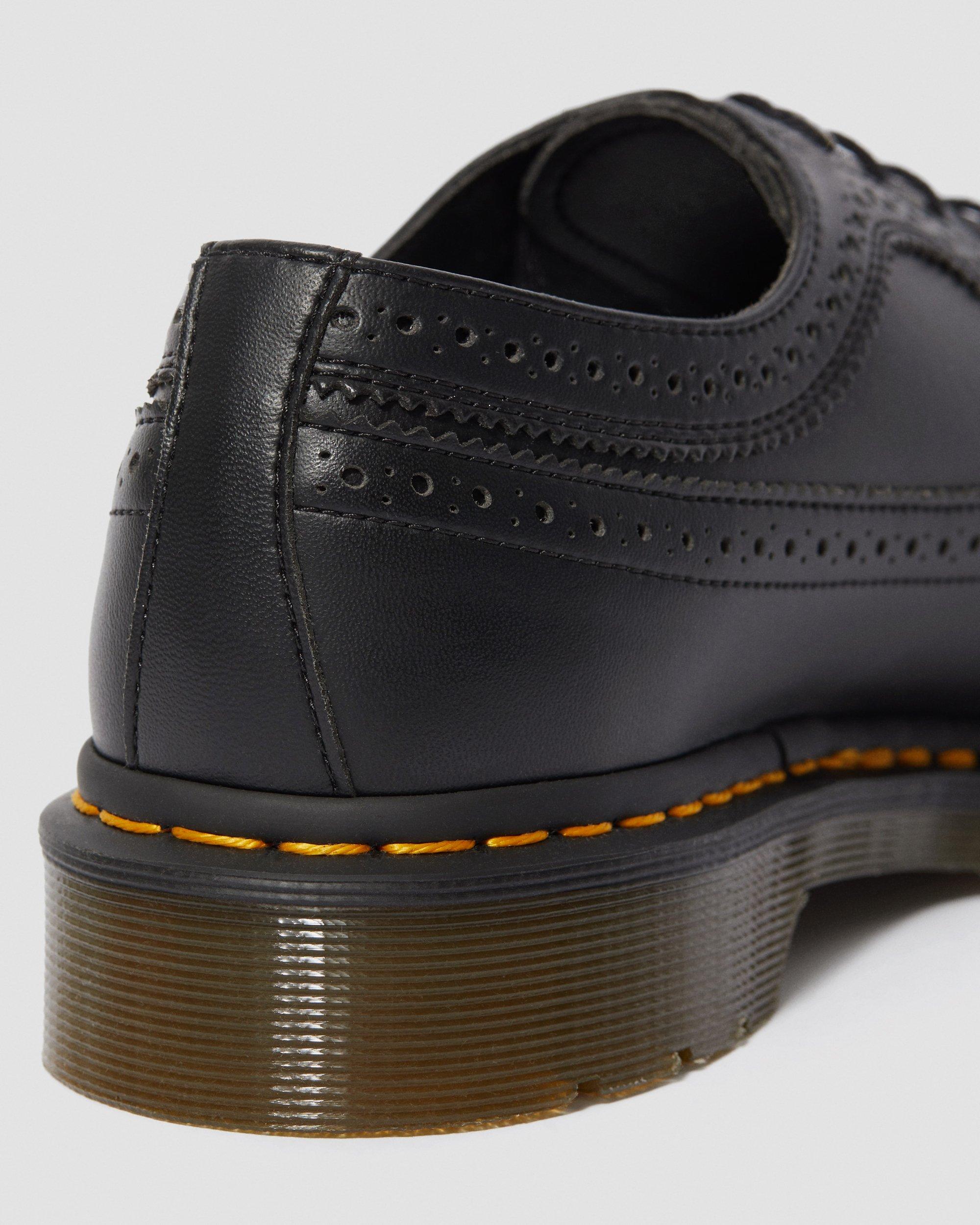 Vegan 3989 in BLACK | Dr. Martens™