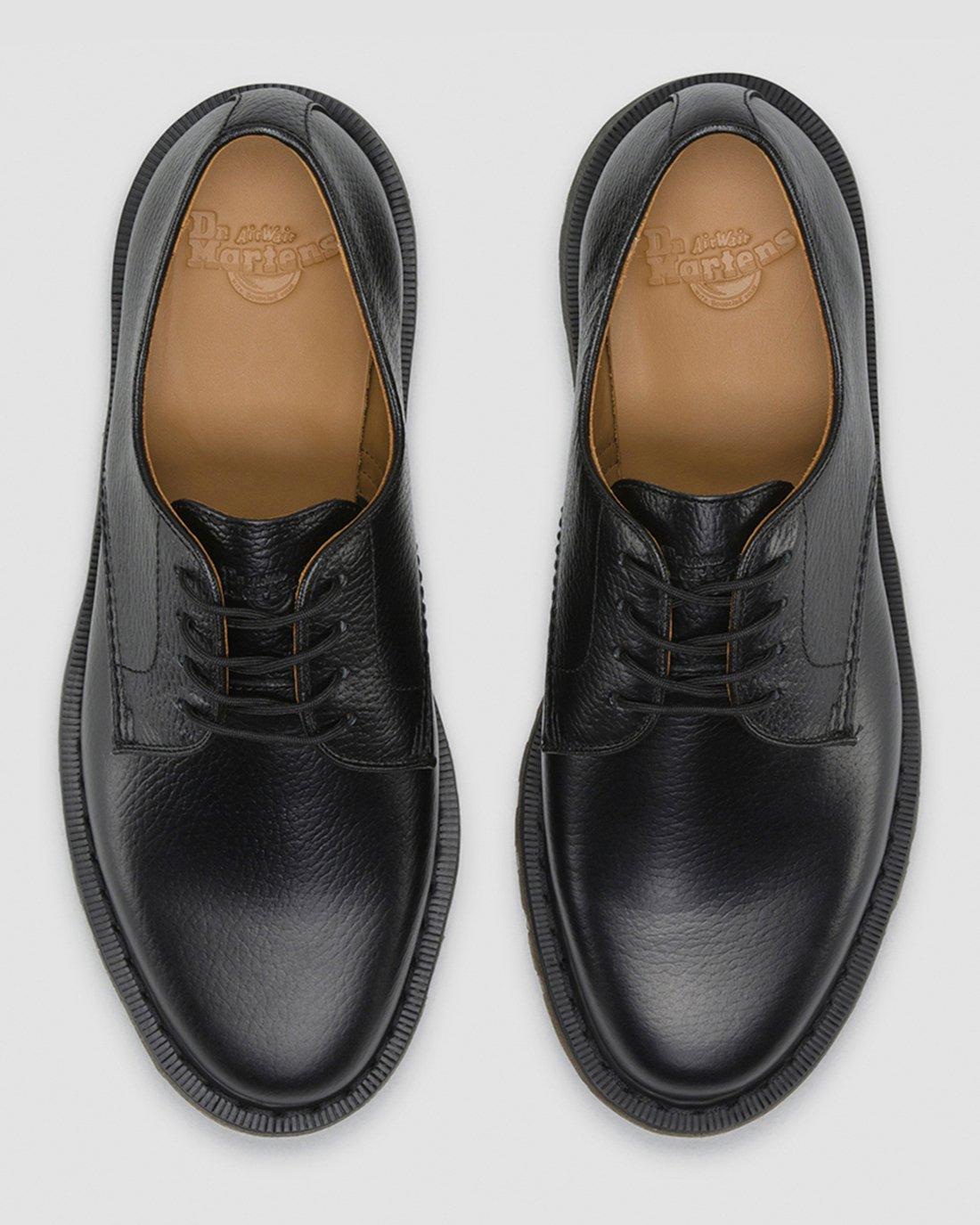 OCTAVIUS in Black | Dr. Martens