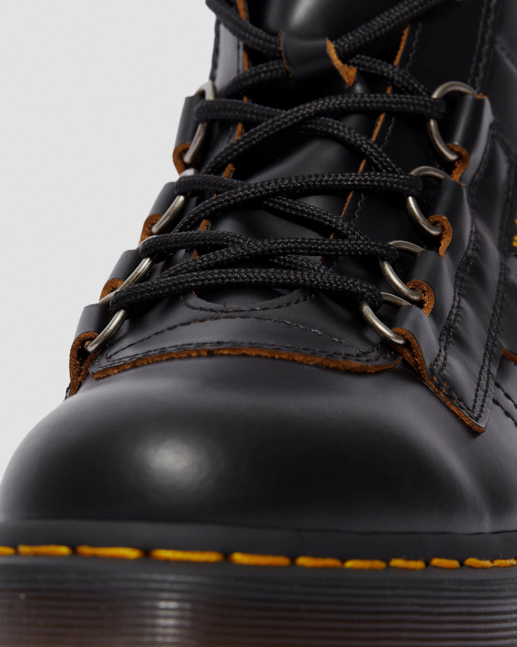 【美品】Dr.Martens KAMIN ブーツ ブラック Kamin Vintage Smooth Leather Hiker Boots in BLACK | Dr. Martens™