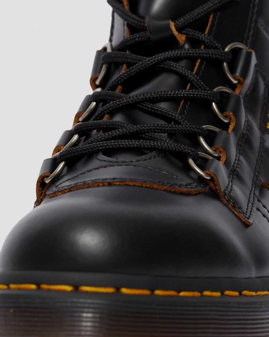 Kamin Vintage Smooth Leather Hiker Boots | Dr Martens