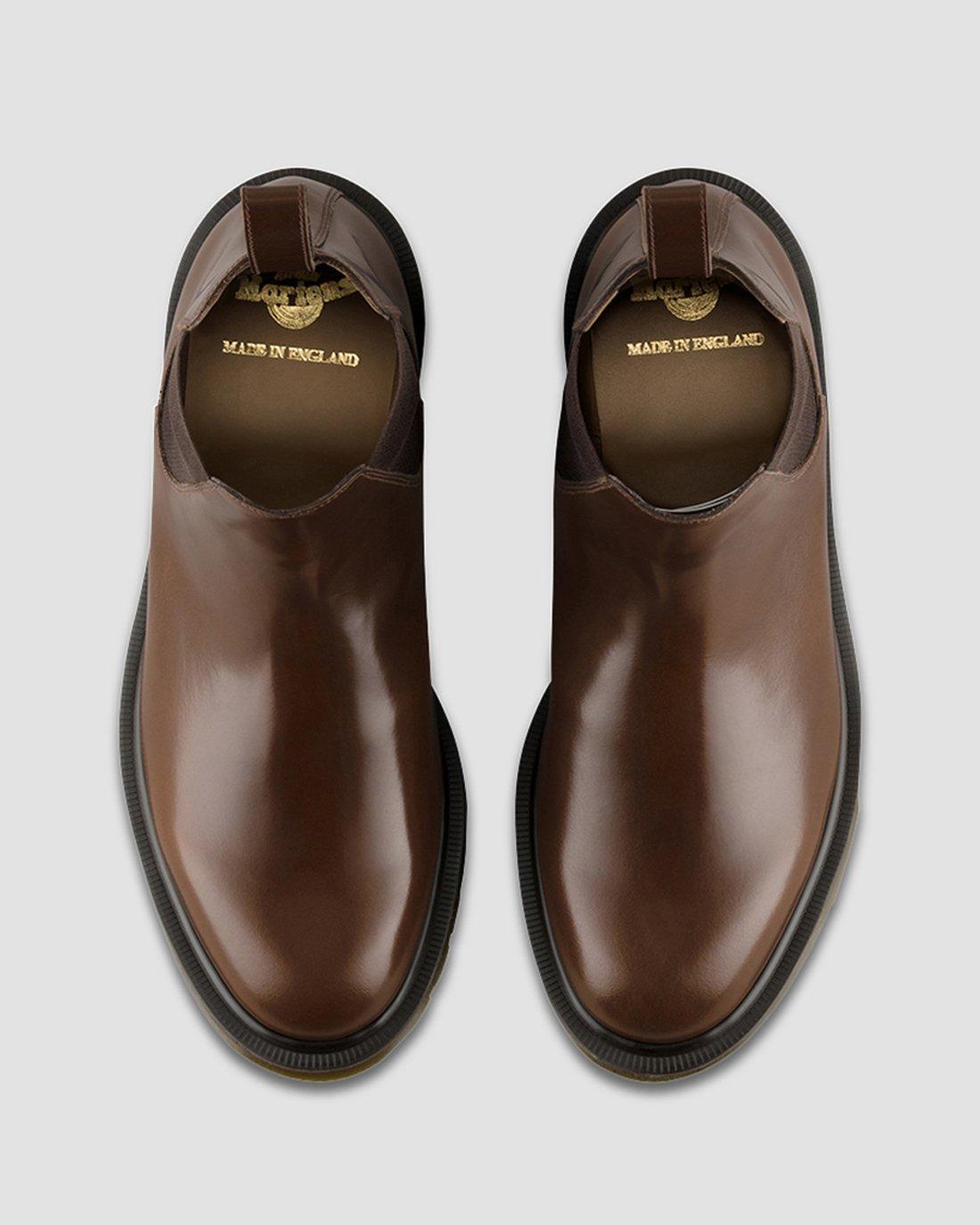 Graeme in TAN | Dr. Martens™