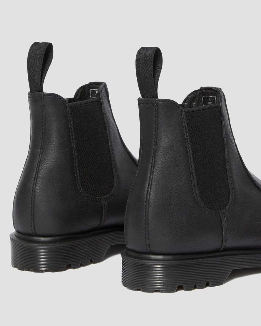 2976 Inuck Chelsea Boots | Dr Martens