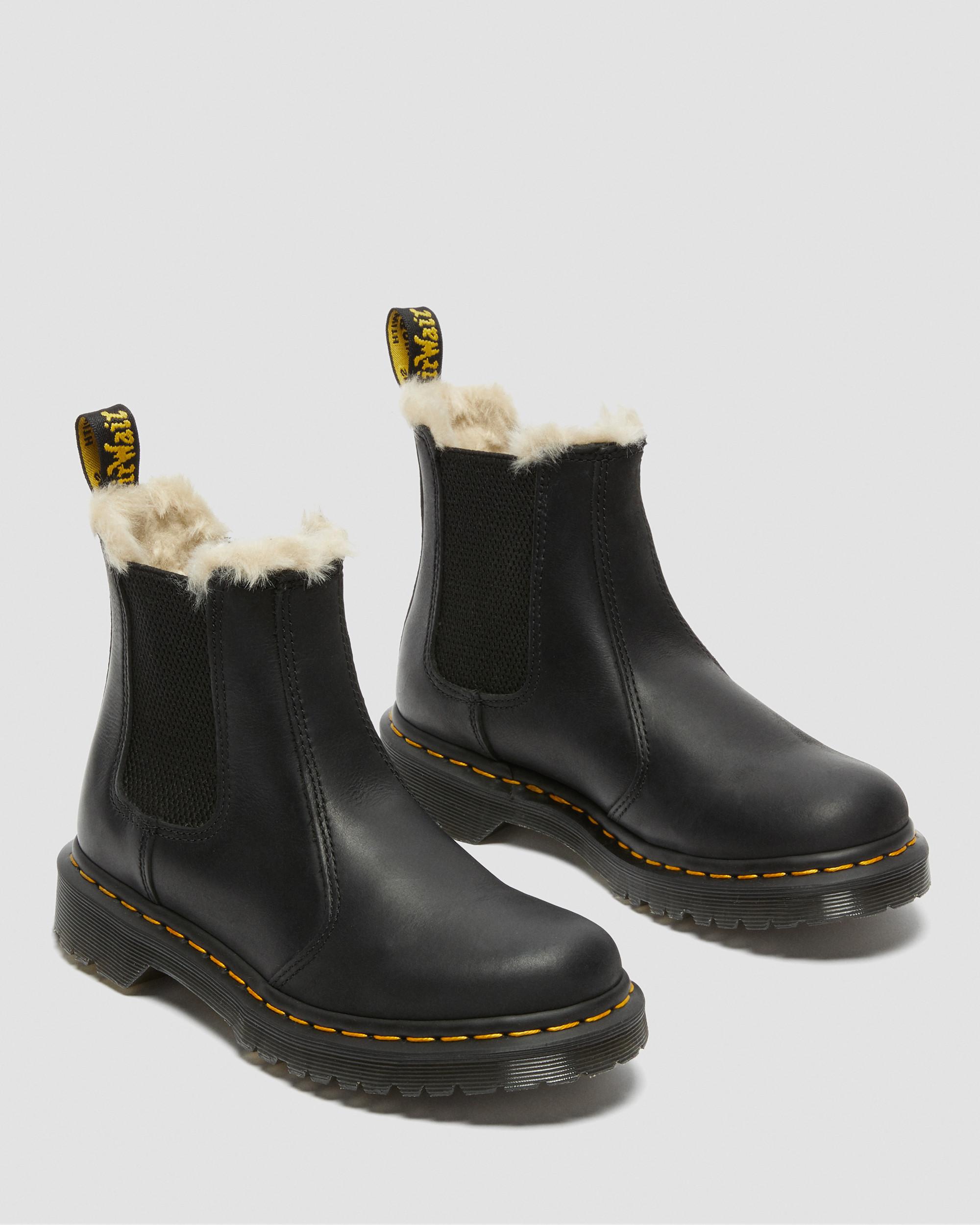 2976 Leonore Burnished Chelsea Boots mit Kunstfellfutter2976 Leonore Chelsea Boots Mit Kunstpelzfutter Dr. Martens