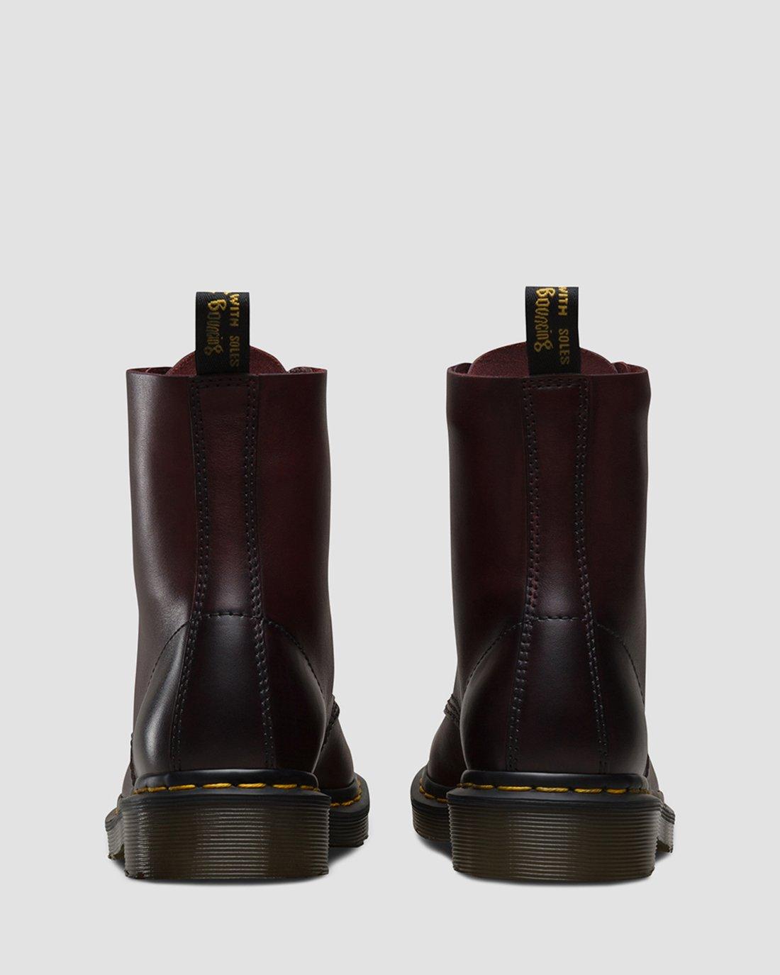 1460 Pascal Antique Temperley, Cherry Red | Dr. Martens