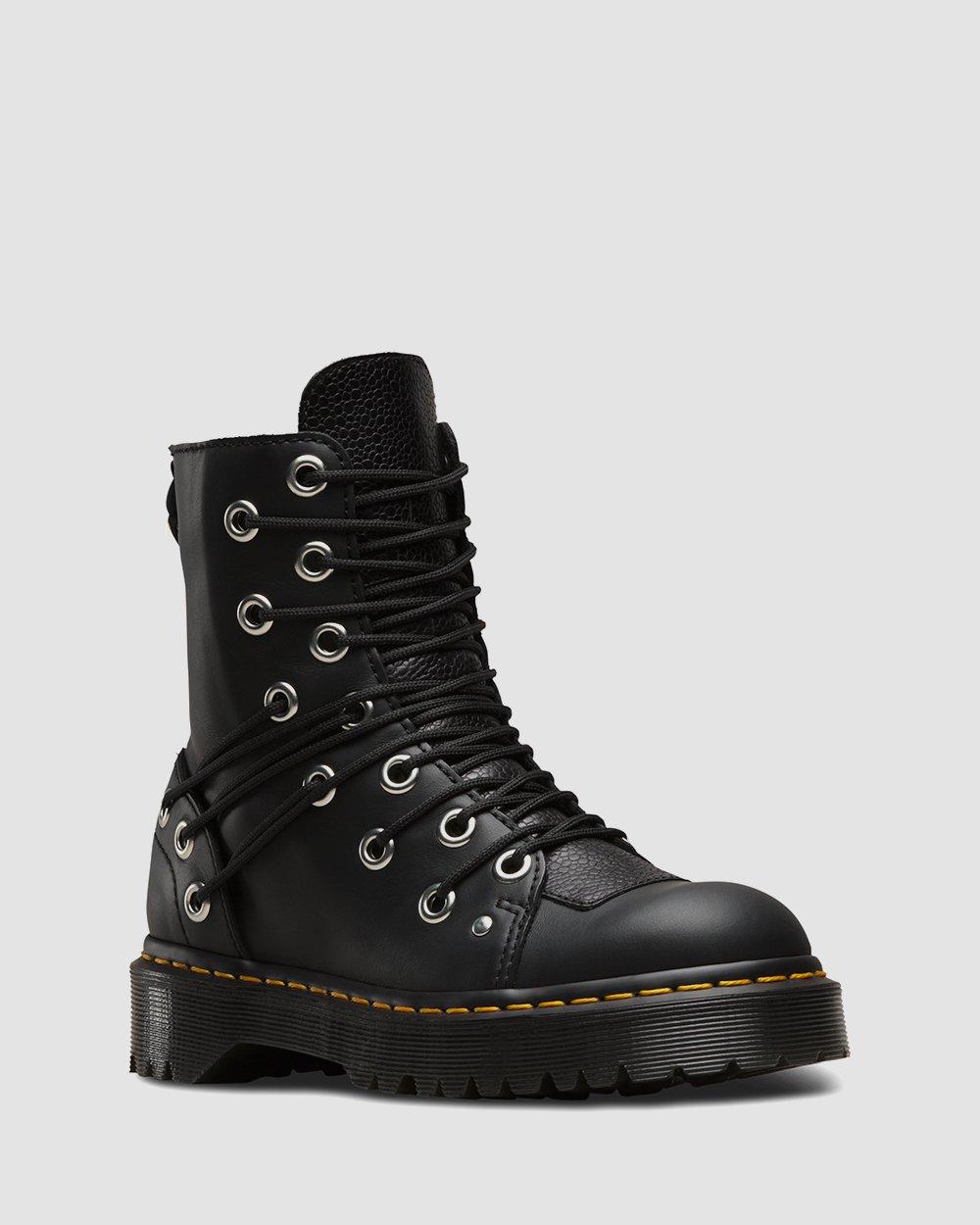 DARIA STONE in BLACK | Dr. Martens™