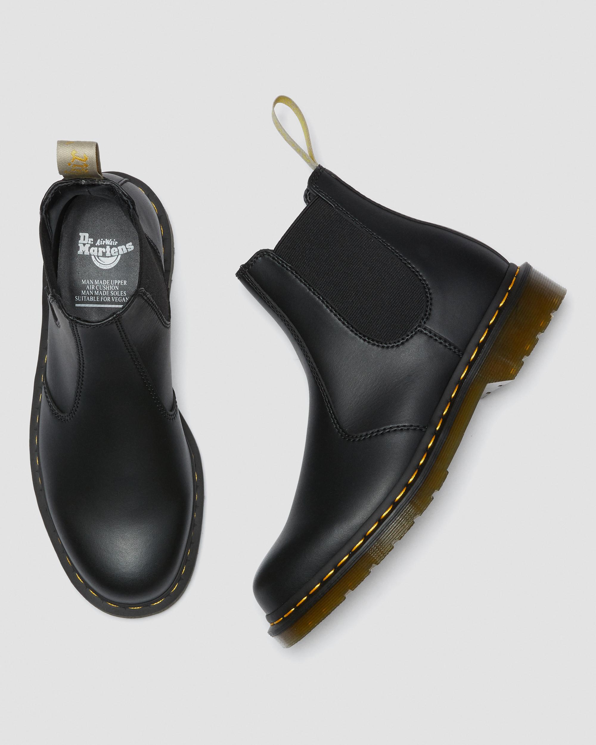 2976 Felix Vegan Chelsea Boots in Black