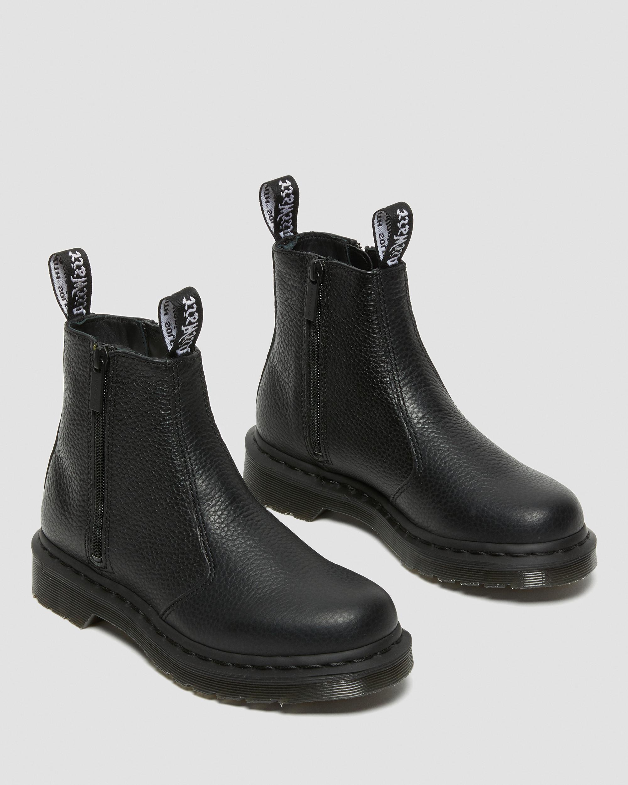 Chelsea boots 2976 en cuir à fermetures zippéesChelsea boots 2976 en cuir à fermetures zippées Dr. Martens