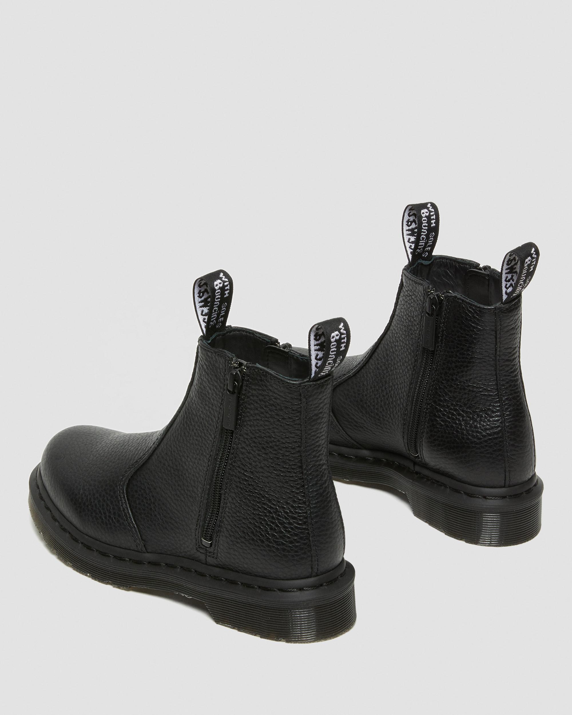 2976 Women's Leather Zipper Chelsea Boots in BLACK | Dr. Martens™