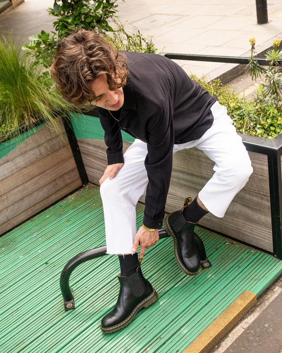 2976 Yellow Stitch Smooth Leather Chelsea Boots in Black 2976 Yellow Stitch Smooth Leather Chelsea Boots in Black