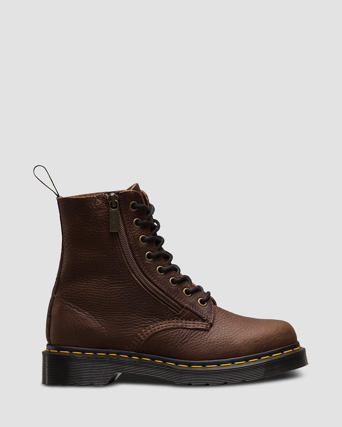 1460 Pascal W/Zip Grizzly in DARK BROWN | Dr. Martens™