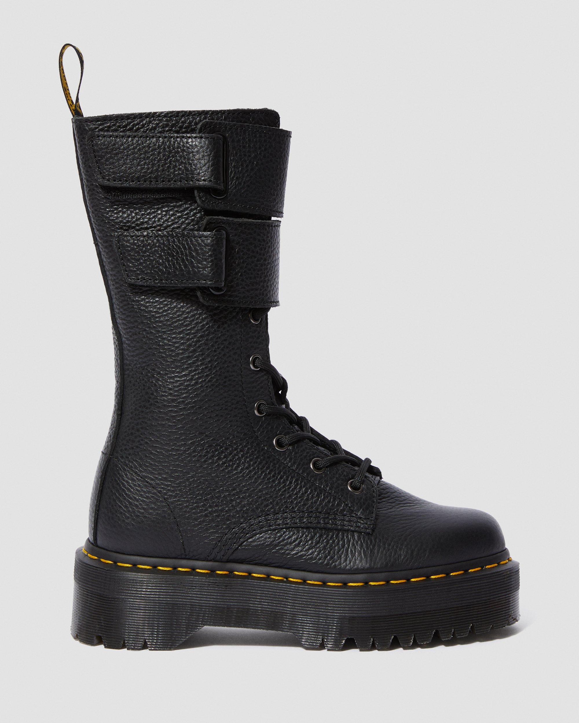 Jagger Platform Boots in BLACK | Dr. Martens™