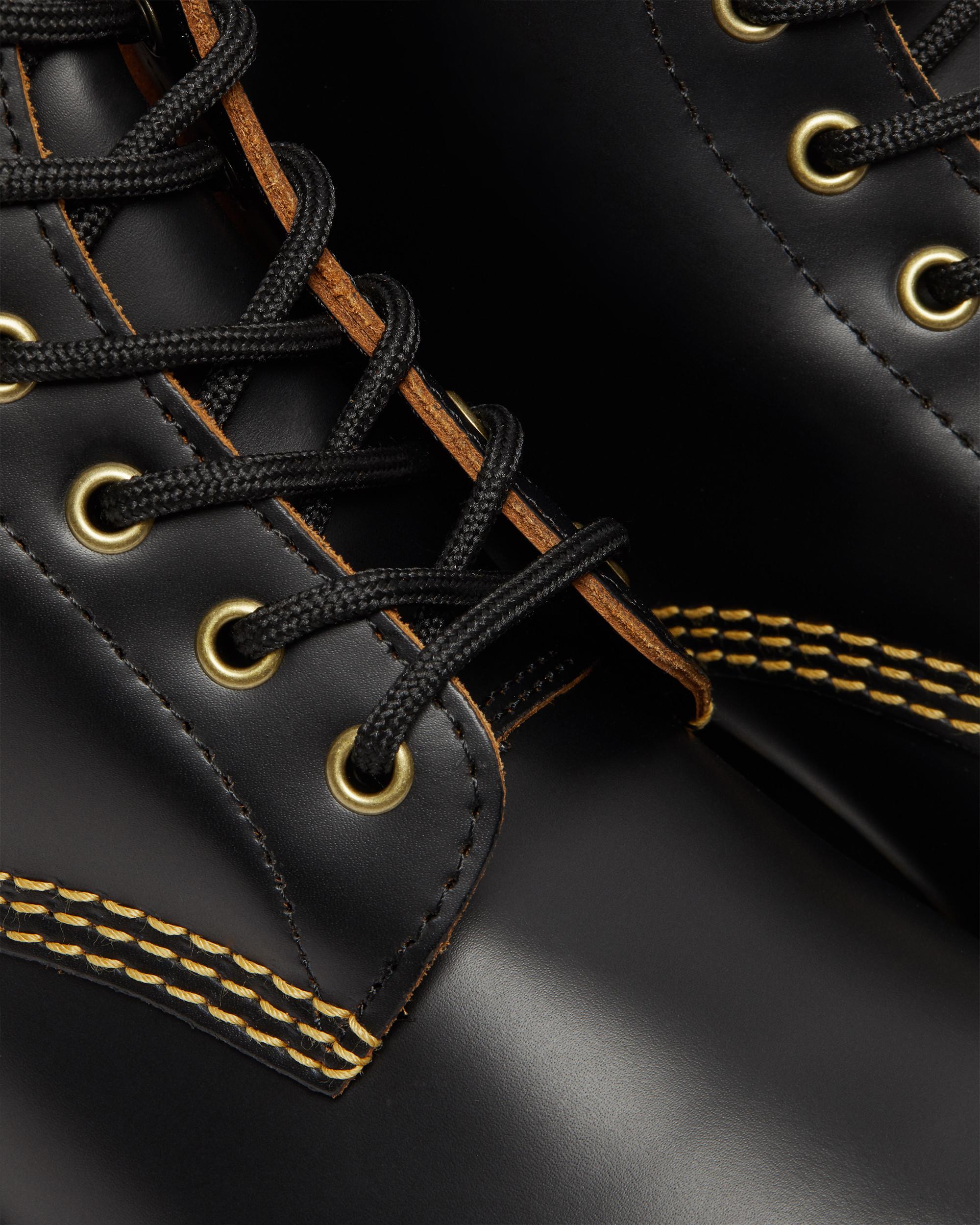 101 Vintage Smooth Leather Ankle Boots in BLACK | Dr. Martens™
