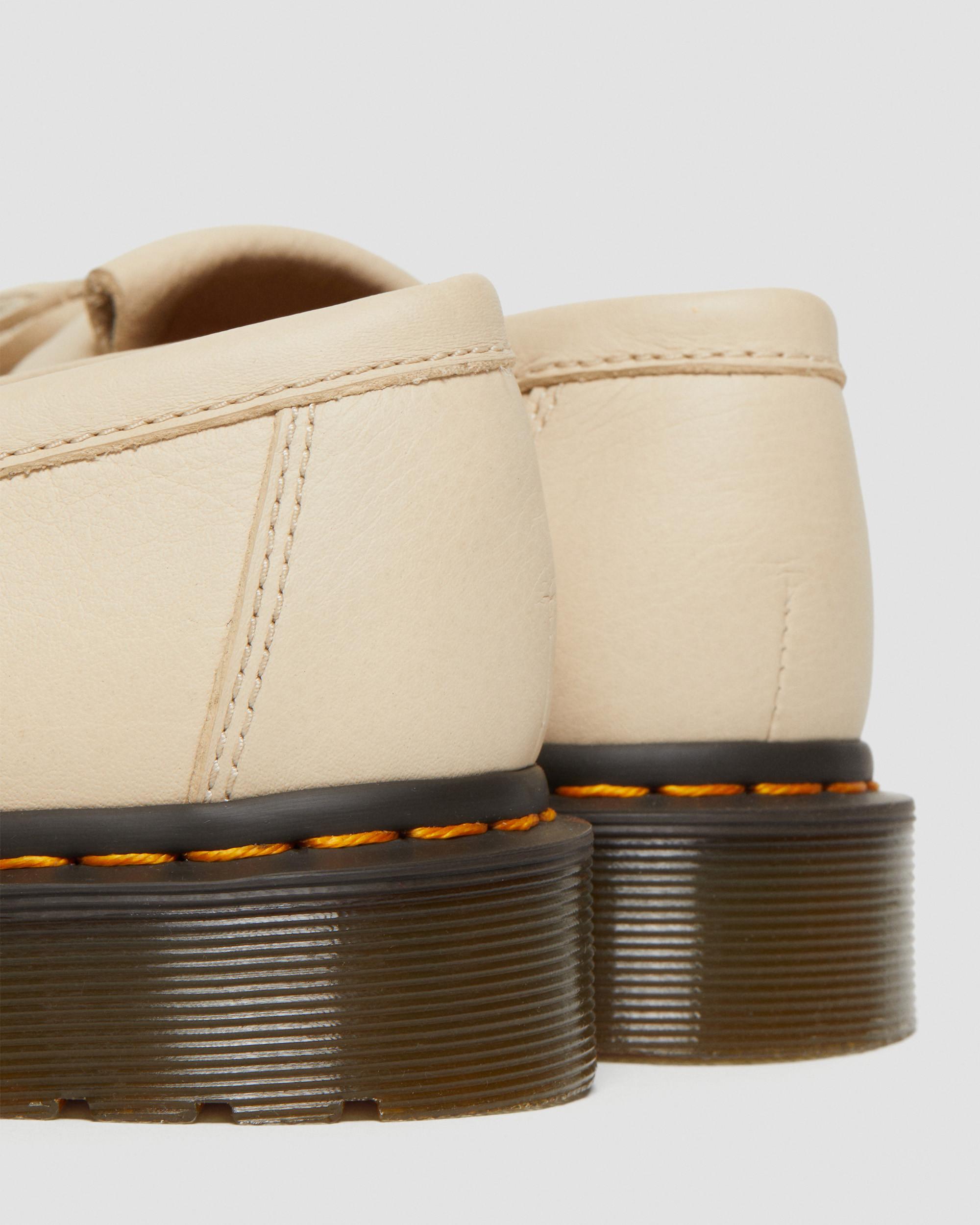 Mocasines Adrian en piel Virginia con borla