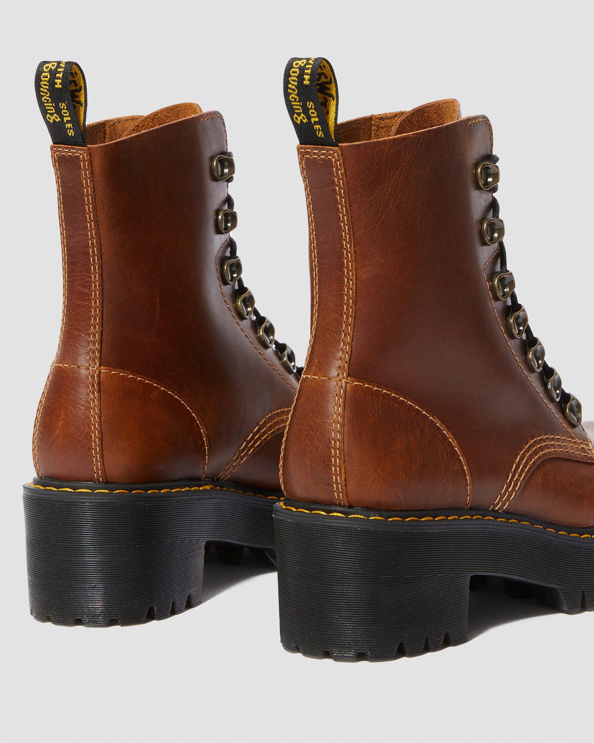 【Dr.Martens】希少✨LEONA 25cm ブーツ　バタースコッチ Leona Women's Orleans Leather Heeled Boots in BUTTERSCOTCH | Dr
