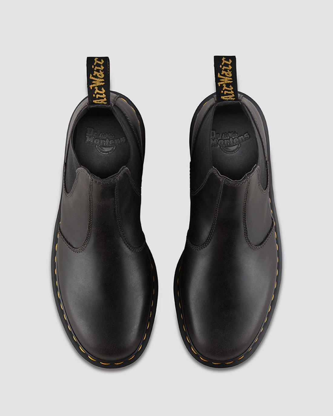 2976 Hardy Orleans in GUNMETAL | Dr. Martens™