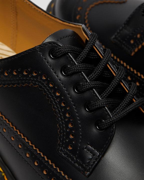 Vintage 3989 Quilon Leather Brogue ShoesVintage 3989 Quilon Leather Brogue Shoes Dr. Martens