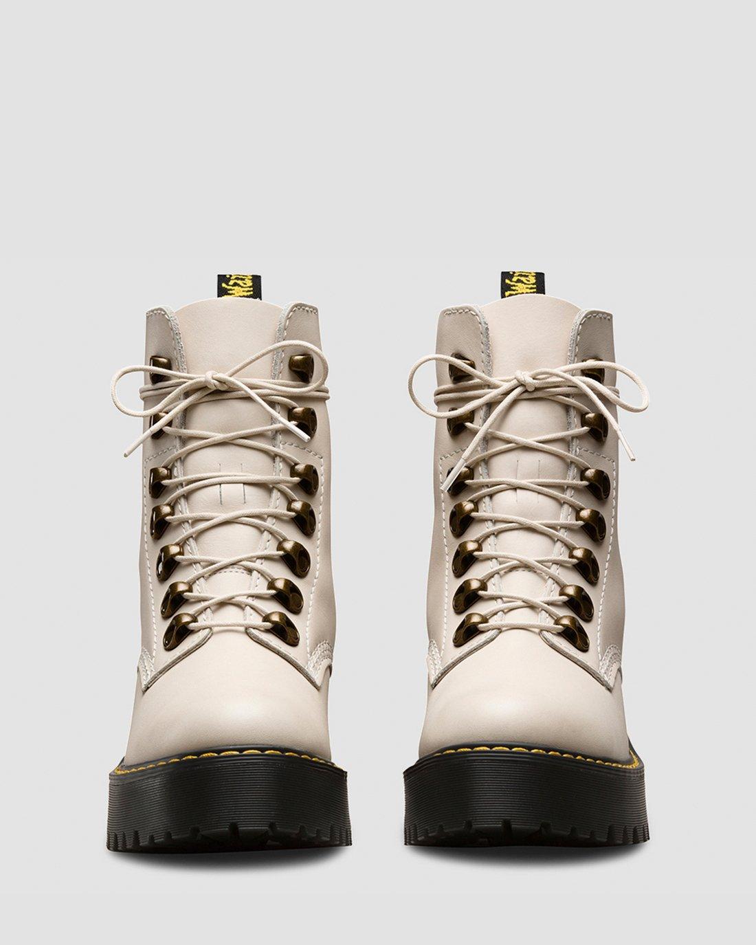 Leona Women's Temperley Leather Heeled Boots in BONE | Dr. Martens™