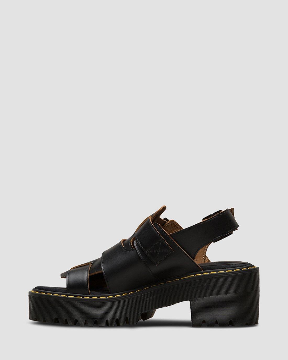 ARIEL in BLACK | Dr. Martens™