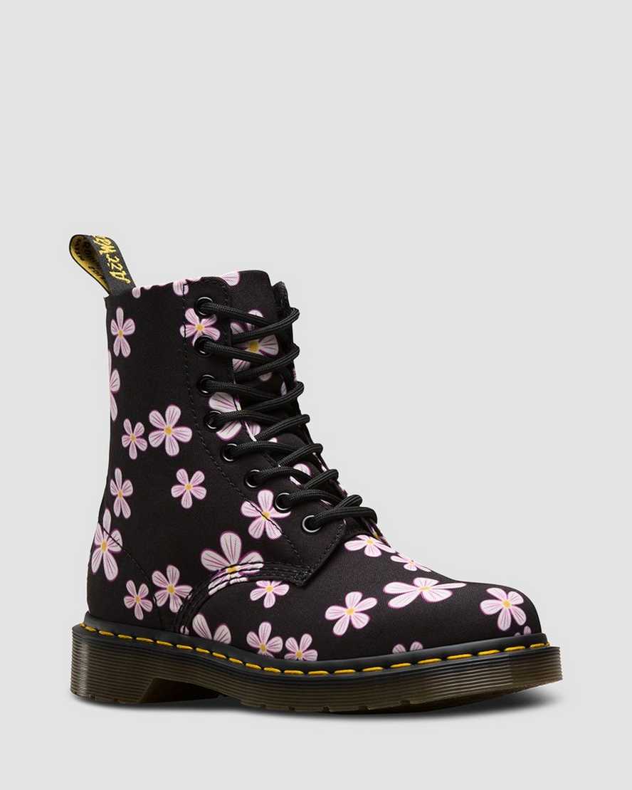 PAGE MEADOW CANVAS | Dr Martens