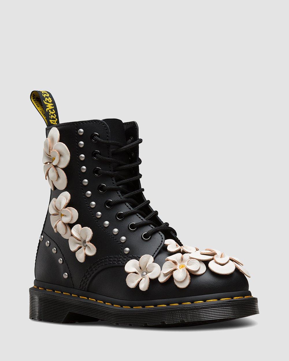 1460 Pascal Flower in Black | Dr. Martens