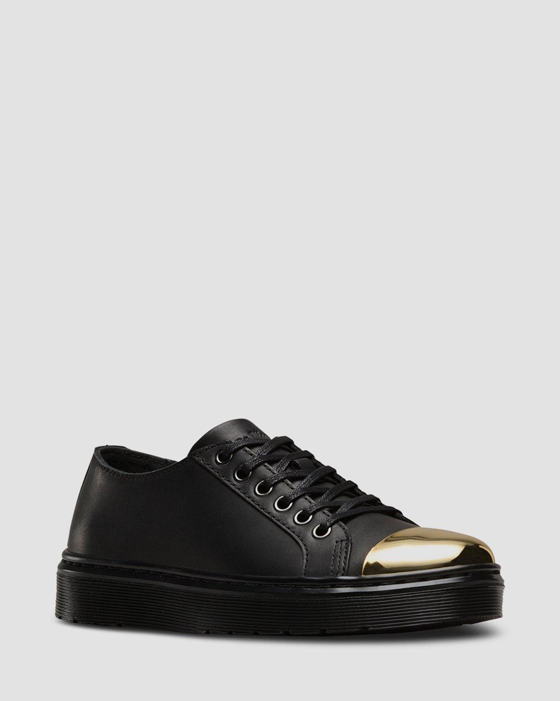 ALEXEI TEMPERLEY in BLACK | Dr. Martens™