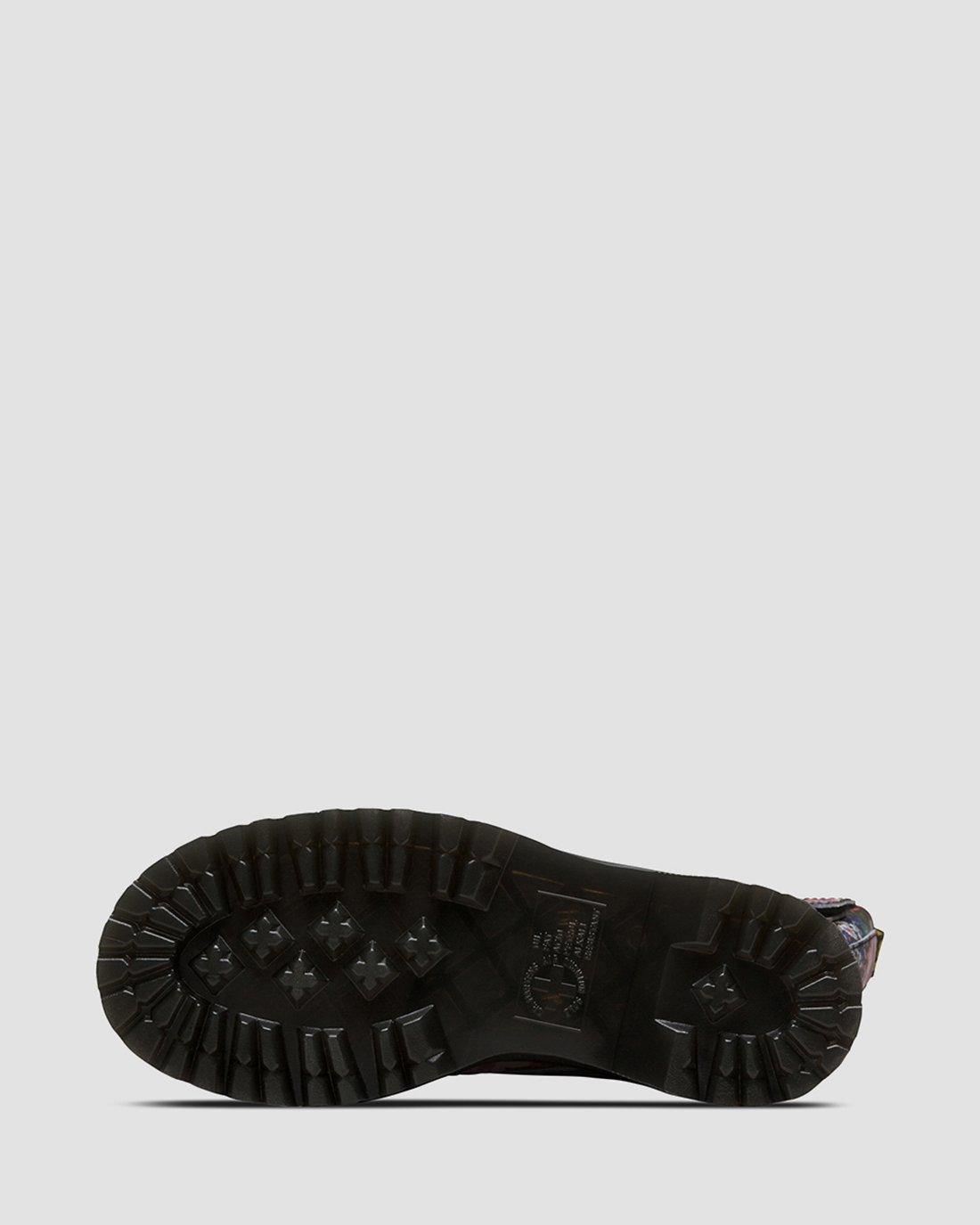 Jagger Wanderlust in BLACK+MALLOW PINK | Dr. Martens™