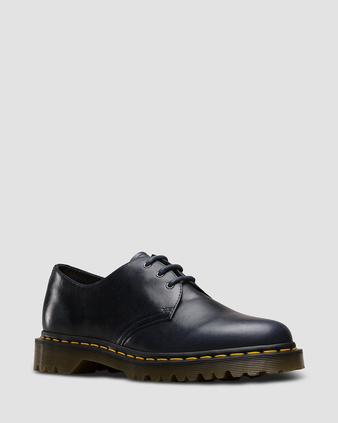 1461 Orleans in DM'S NAVY | Dr. Martens™