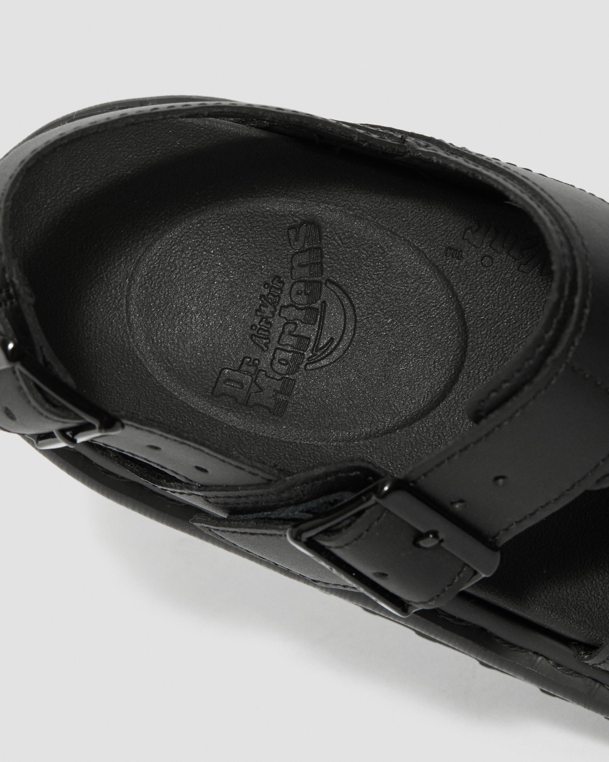 Voss-sandaler i Hydro-læder med remVoss-sandaler i Hydro-læder med rem Dr. Martens