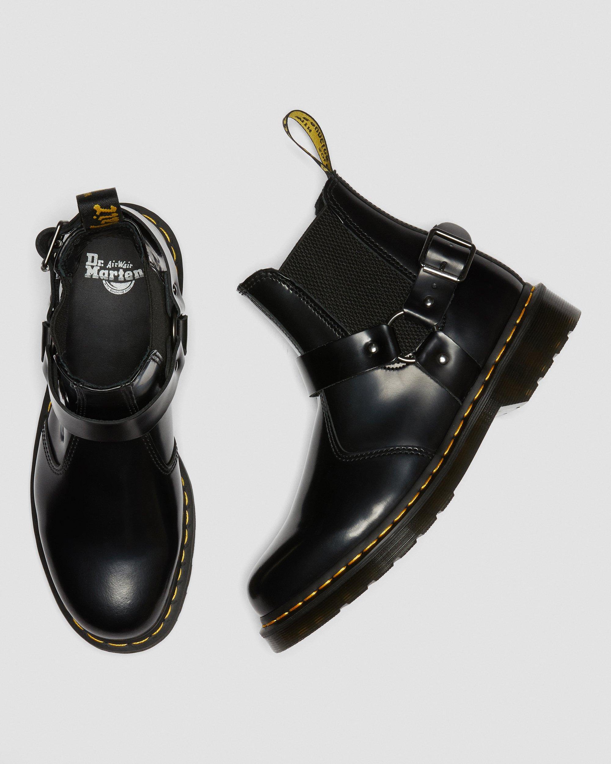 WINCOX LEATHER CHELSEA BOOTS in Black Martens