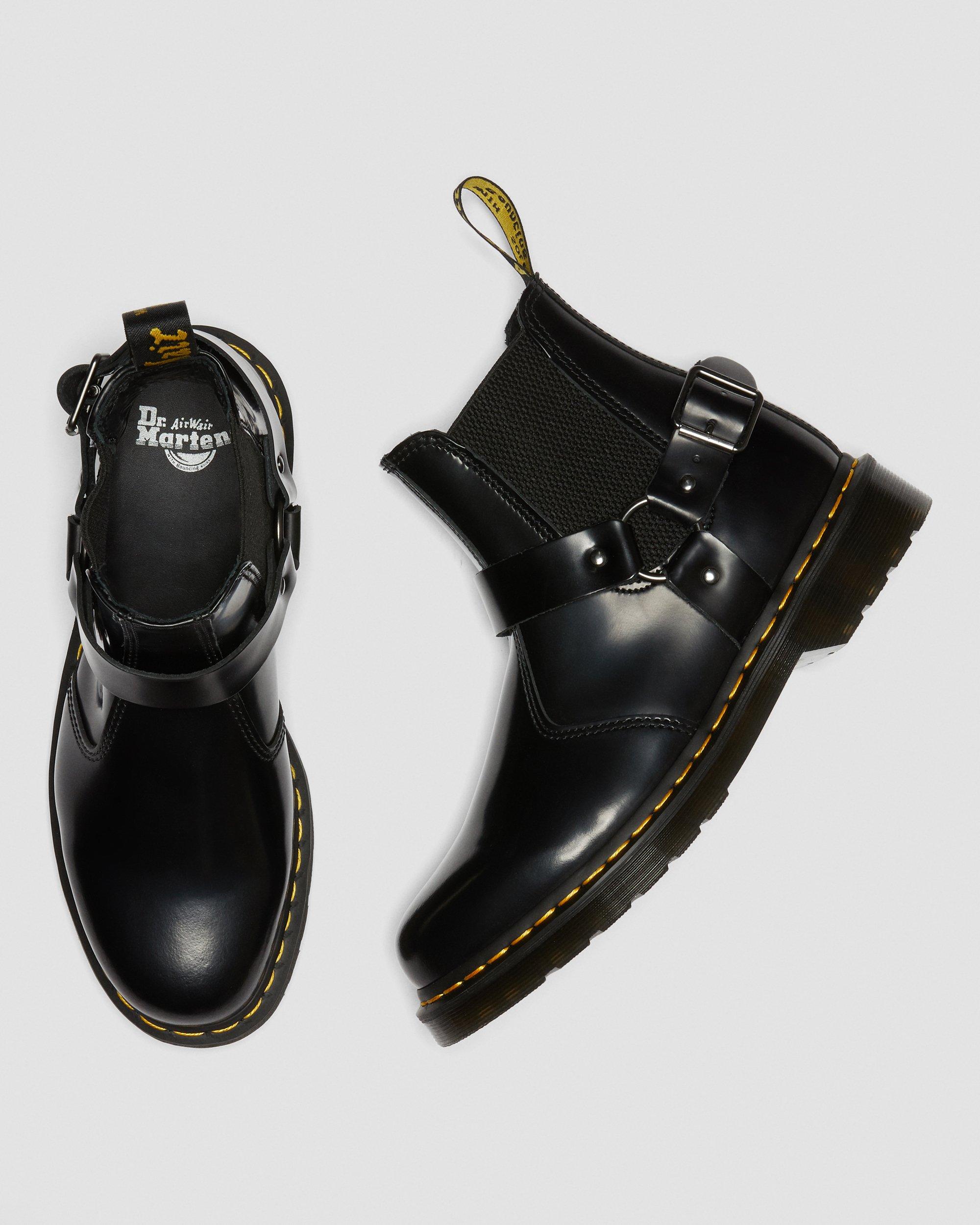 WINCOX LEATHER CHELSEA BOOTS in Black | Dr. Martens