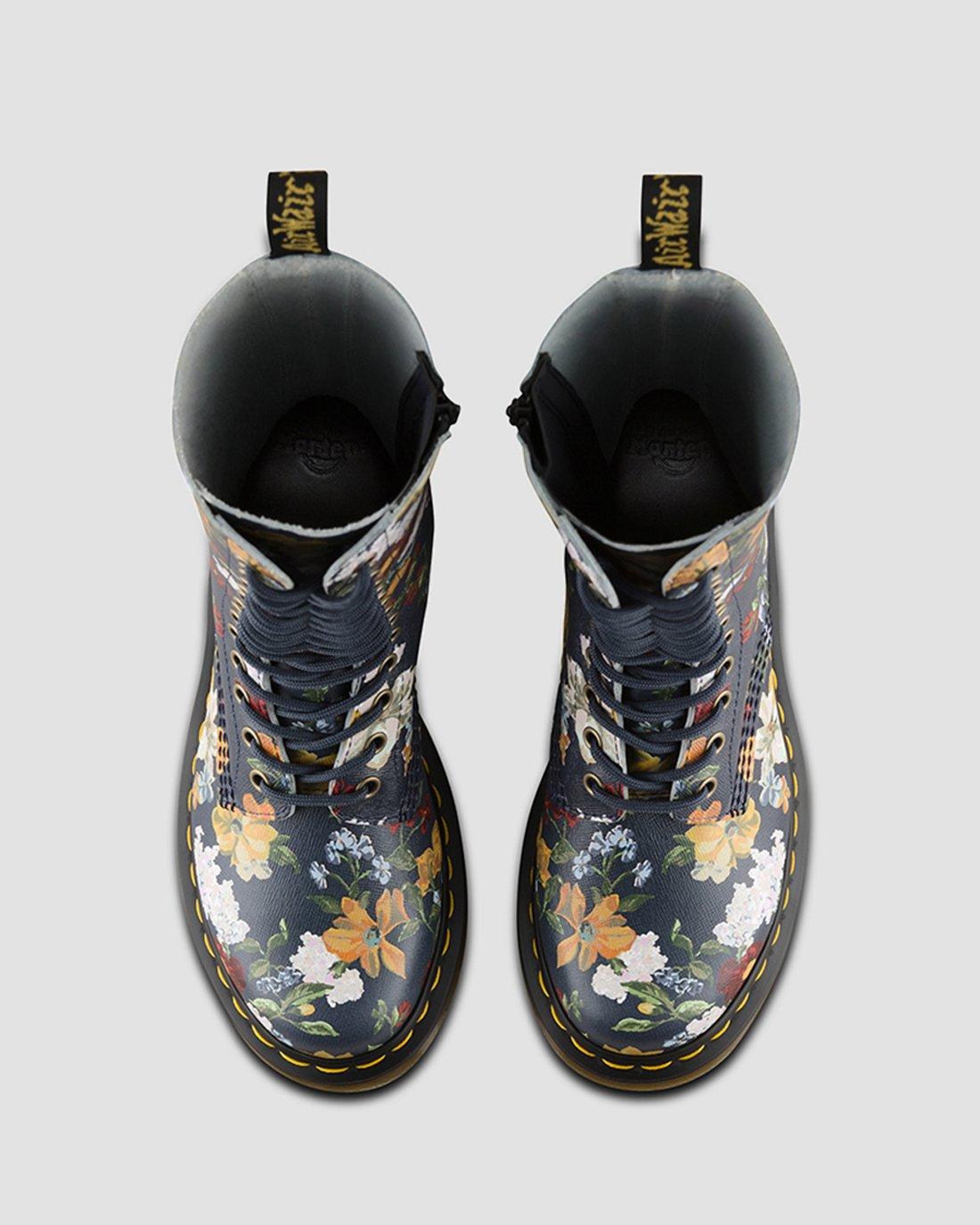 Dr Martens 1B99 14Eyelet Darcy Navy Floral Backhand straw grain *Choose Size* 