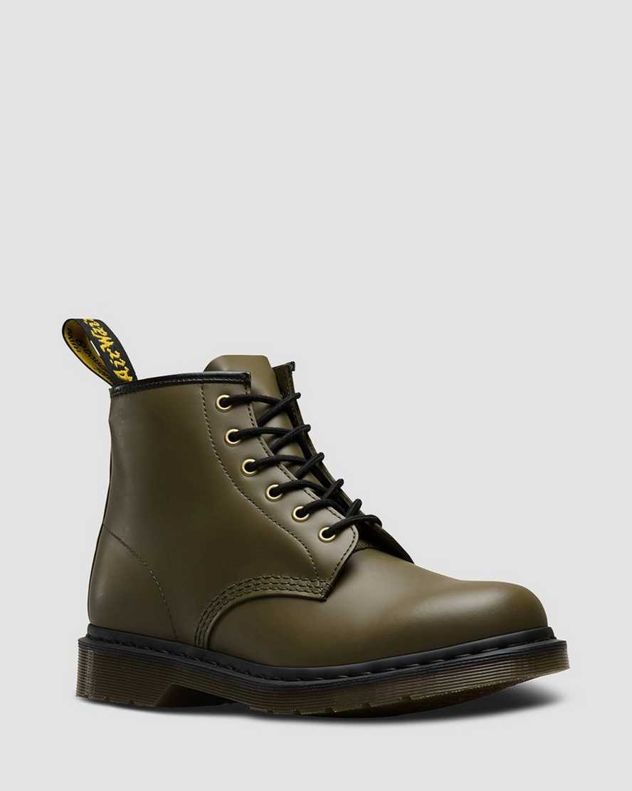 101 Black Stitch Smooth Leather Ankle Boots | Dr Martens