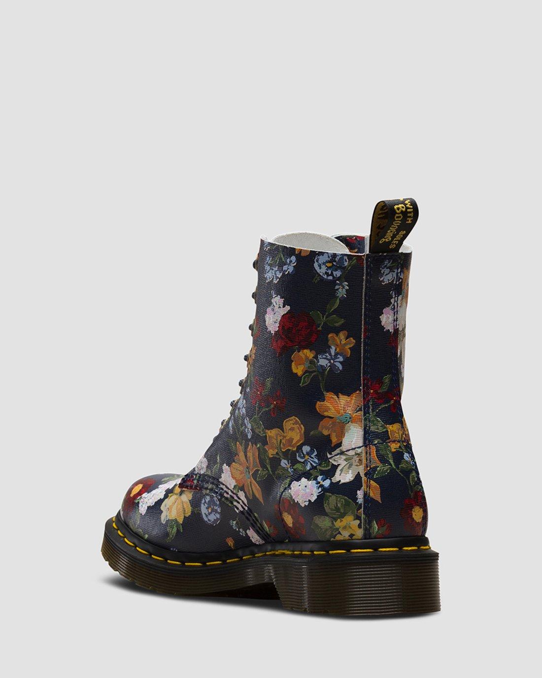 1460 Pascal Darcy Floral in DM'S NAVY | Dr. Martens™