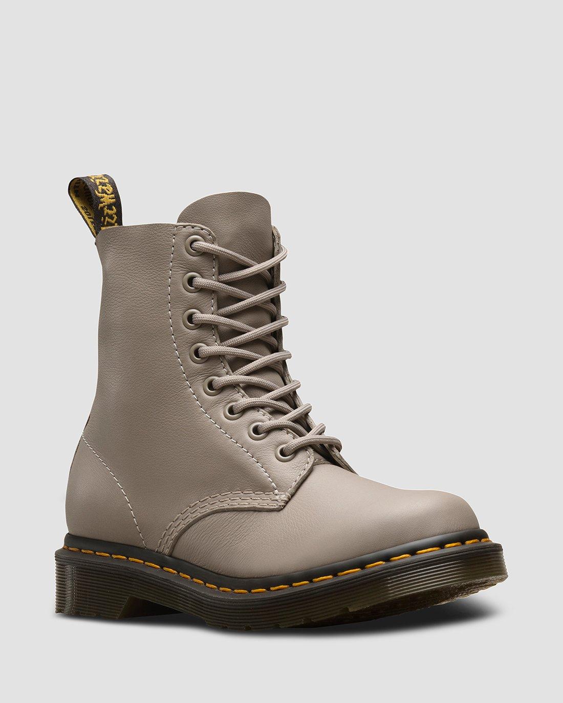 1460 Women's Pascal Virginia Leather Boots in Taupe | Dr. Martens